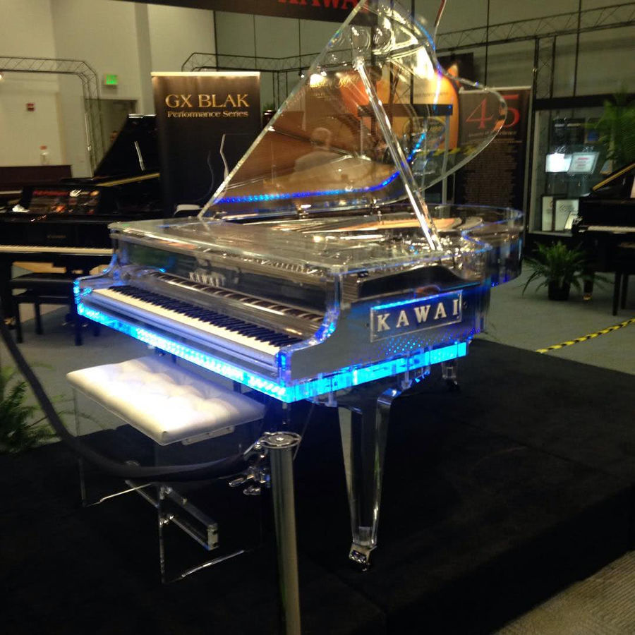 NAMM 2017: прозрачный рояль KAWAI